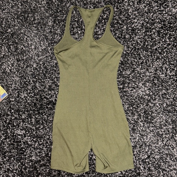 Green Ribbed Bodysuit - Picture 2 of 4